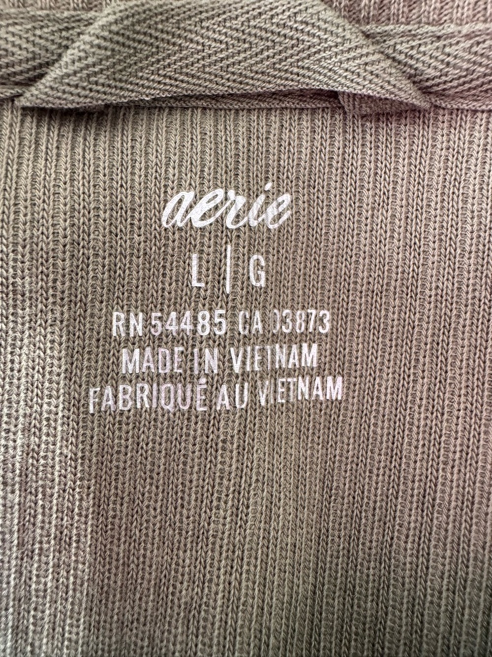 aerie Olive Ribbed Crewneck Sweater - Picture 4 of 6